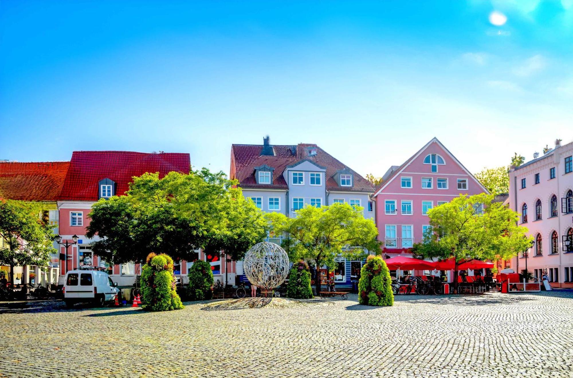 Ferienhaus Charlotta Mit Terrasse Waren  Exterior foto